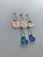 Conversation hearts knitting crochet stitch marker